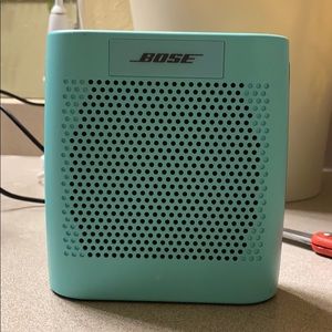 Bose Color Soundlink Portable Wireless BT speaker